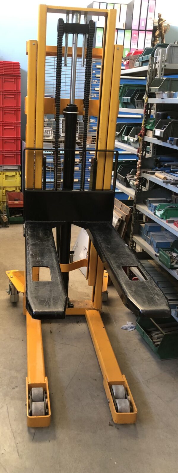 Carrello manuale, carrello elevatore d'occasione, carrello elevatore a stock, altezza 1500,